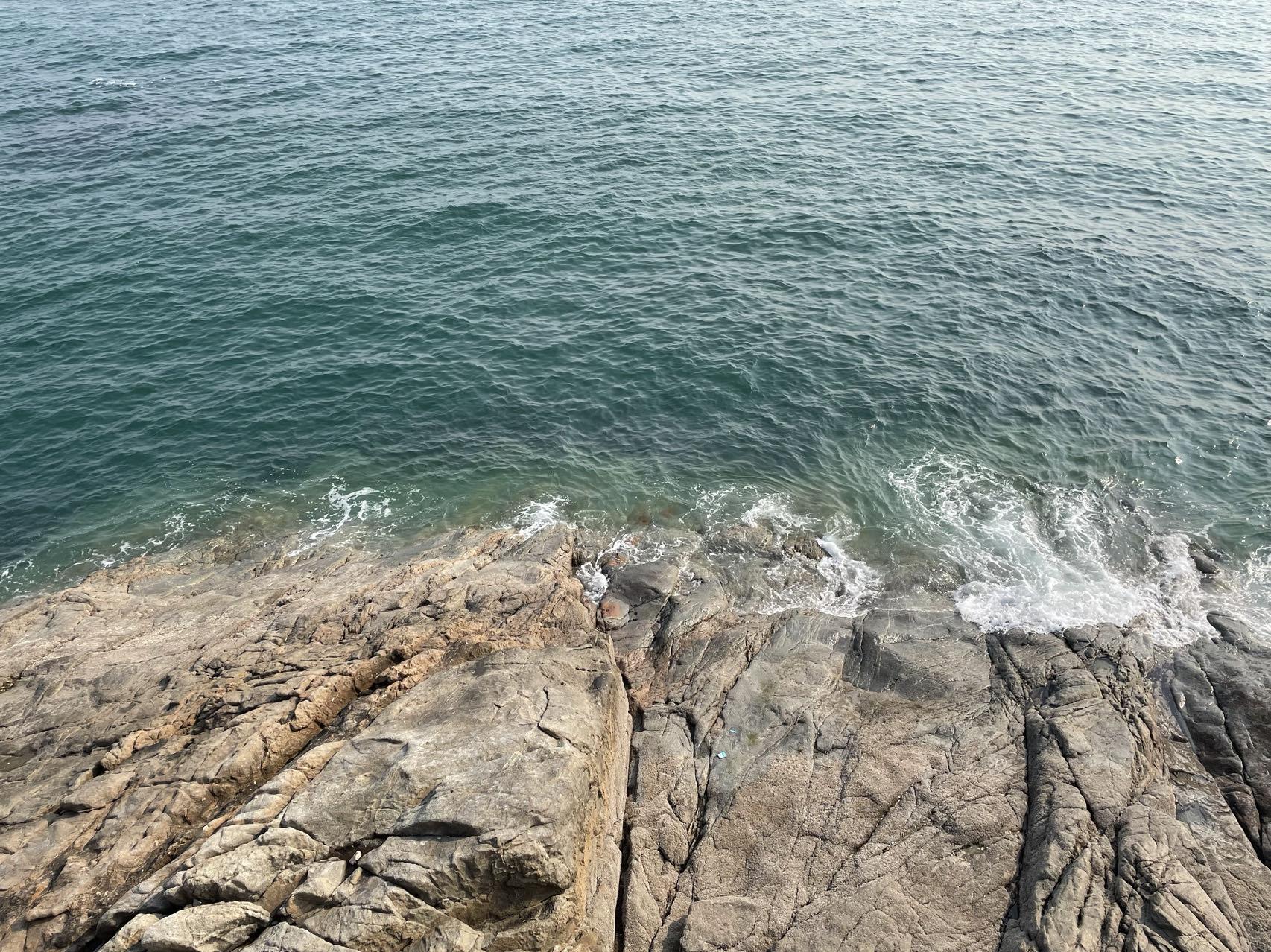 1 分钟定位 OpenWrt 全网解析失败：检查 dnsmasq crash loop